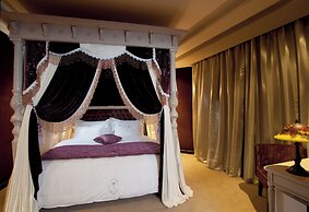 Hotel Art Palace Suites & Spa