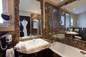 Hotel Art Palace Suites & Spa