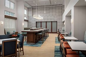 Hampton Inn & Suites Holly Springs