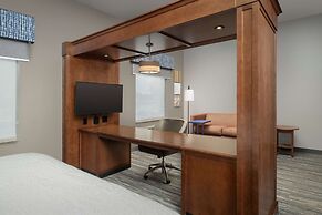 Hampton Inn & Suites Holly Springs