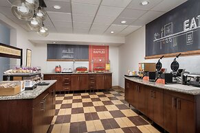 Hampton Inn & Suites Holly Springs