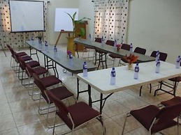 Coconut Grove Miners Lodge