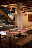 Nautilus Surf & Yoga Villas Santa Teresa