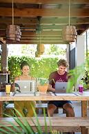 Nautilus Surf & Yoga Villas Santa Teresa