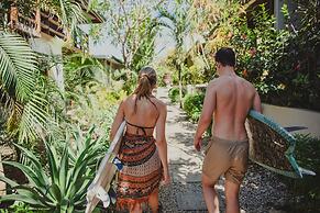 Nautilus Surf & Yoga Villas Santa Teresa
