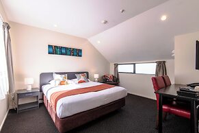 298 Westside Motor Lodge