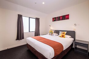 298 Westside Motor Lodge