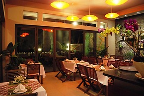 Canary Beach Resort