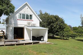 Lupton Lodge