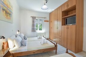 Kontaratos Studios & Apartments