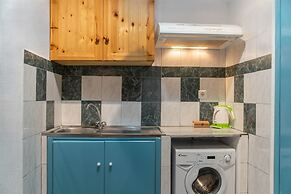 Kontaratos Studios & Apartments