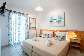 Kontaratos Studios & Apartments