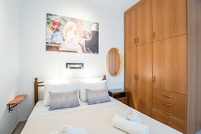 Kontaratos Studios & Apartments