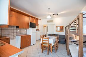 Kontaratos Studios & Apartments