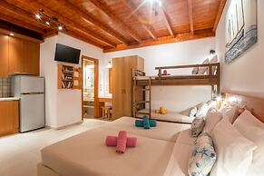 Kontaratos Studios & Apartments