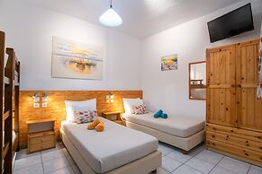 Kontaratos Studios & Apartments