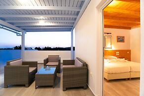 Kontaratos Studios & Apartments