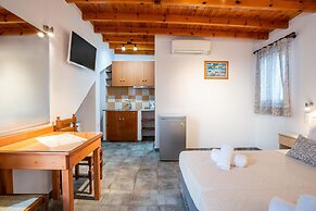 Kontaratos Studios & Apartments