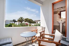 Kontaratos Studios & Apartments