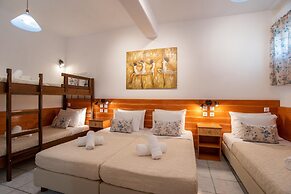 Kontaratos Studios & Apartments