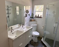 Holiday Isle Yacht Club