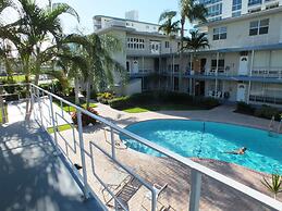 Holiday Isle Yacht Club