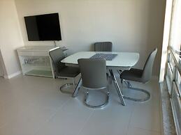 Holiday Isle Yacht Club