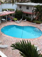 Holiday Isle Yacht Club