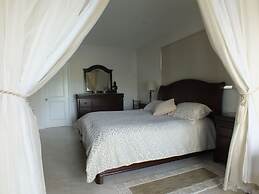 Holiday Isle Yacht Club