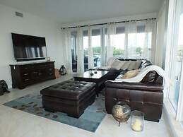 Holiday Isle Yacht Club