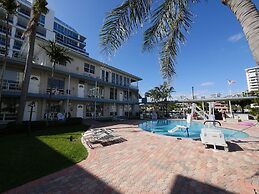 Holiday Isle Yacht Club