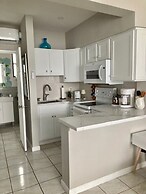 Holiday Isle Yacht Club