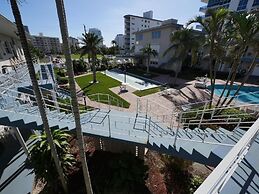 Holiday Isle Yacht Club