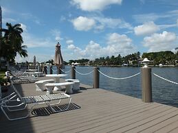 Holiday Isle Yacht Club