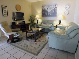 Holiday Isle Yacht Club