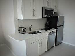 Holiday Isle Yacht Club