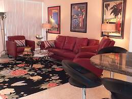 Holiday Isle Yacht Club