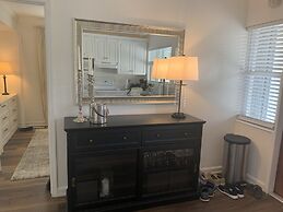 Holiday Isle Yacht Club