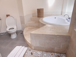 Puri Sari Beach Hotel