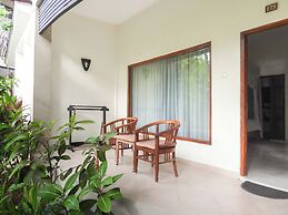 Puri Sari Beach Hotel