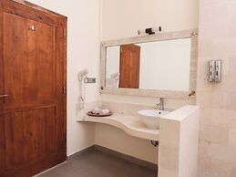 Puri Sari Beach Hotel