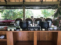 Puri Sari Beach Hotel