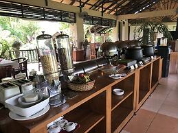 Puri Sari Beach Hotel