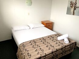 Greenview Motel