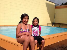 Greenview Motel