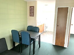 Greenview Motel