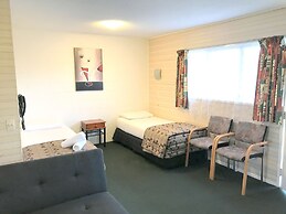 Greenview Motel
