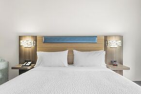 Holiday Inn Express Hartford – Newington, By IHG