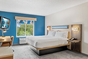 Holiday Inn Express Hartford – Newington, By IHG