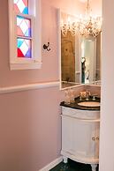 The Aerie Bed and Breakfast